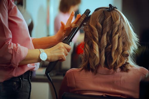 Salon hair curling and wave styling service
